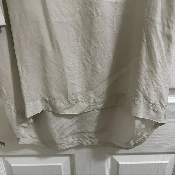 HUMANOID Women’s Short Sleeve Blouse Top Stone color size Medium ANTHROPOLOGIE - Picture 3 of 6